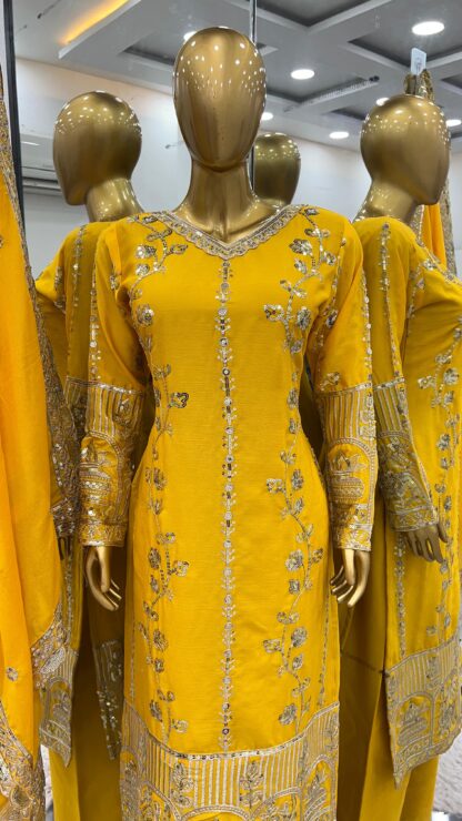 SR 1657 CHINNON SILK TOP BOTTOM & DUPATTA SET WHOLESALE BEST QUALITY PAKISTANI SUITS, ONLINE SHOPPING SUITS, PAKISTANI SALWAR KAMEEZ, PAKISTANI SUITS AT MANUFACTURER PRICE, PAKISTANI SUITS BEST PRICE, PAKISTANI SUITS IN SURAT, PAKISTANI SUITS ONLINE SHOPPING, SR 1657  READYMADE, Single, Suits, THE LIBAS COLLECTION