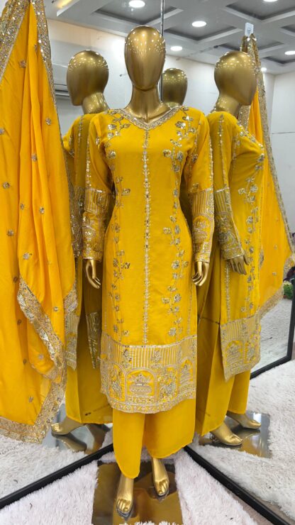 SR 1657 CHINNON SILK TOP BOTTOM & DUPATTA SET WHOLESALE BEST QUALITY PAKISTANI SUITS, ONLINE SHOPPING SUITS, PAKISTANI SALWAR KAMEEZ, PAKISTANI SUITS AT MANUFACTURER PRICE, PAKISTANI SUITS BEST PRICE, PAKISTANI SUITS IN SURAT, PAKISTANI SUITS ONLINE SHOPPING, SR 1657  READYMADE, Single, Suits, THE LIBAS COLLECTION