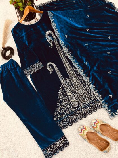 SRK 5218 VELVET NEVY BLUE PARTY WAER SUITS WHOLESALE - Image 3