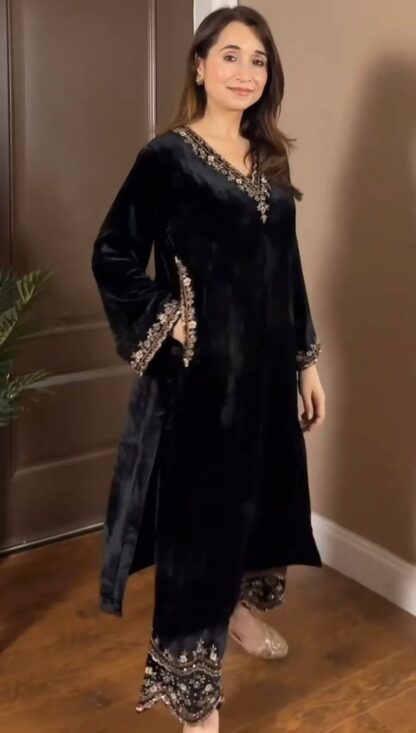 THE LIBAS COLLECTION 5810 VISCOSE VELVET PARTY WEAR SALWAR SUITS ONLINE BEST QUALITY PAKISTANI SUITS, ONLINE SHOPPING SUITS, PAKISTANI SALWAR KAMEEZ, PAKISTANI SUITS AT MANUFACTURER PRICE, PAKISTANI SUITS BEST PRICE, PAKISTANI SUITS IN SURAT, PAKISTANI SUITS ONLINE SHOPPING, THE LIBAS COLLECTION 5810 VISCOSE VELVET  READYMADE KURTI, Salwar Kameez, Single, Suits, THE LIBAS COLLECTION