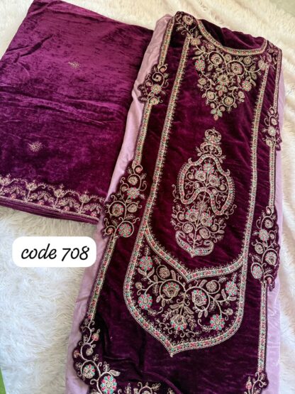 IGN 708 VELVET DESIGNER PARTY WEAR PAKISTANI SUITS