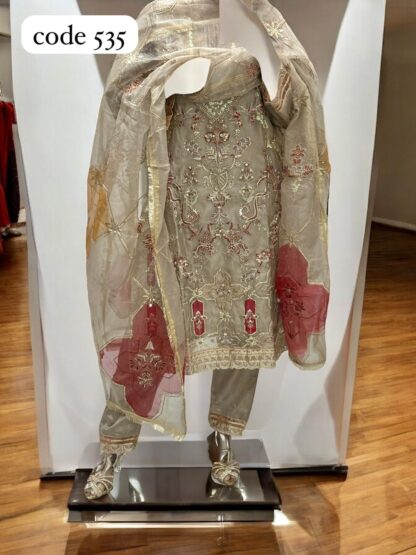 ZIAAZ DESIGNS 535 PAKISTANI SUITS WHOLESALER FROM SURAT