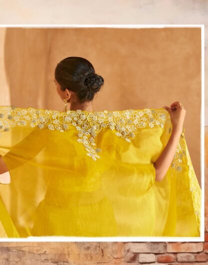 SAYURI DESIGNER 5727 KALKI PARTY WEAR LEHENGA SET WHOLESALE GOWN AT WHOLESALER, GOWN WHOLESALER, SAYURI DESIGNER 5727 KALKI  MEHBOOB TEX, Single, Suits