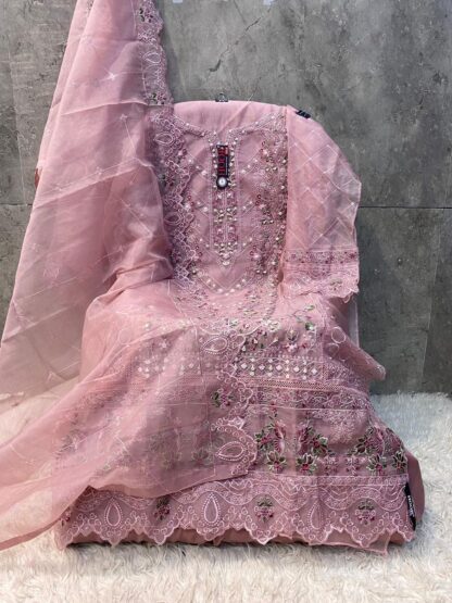 HOOR TEX OR 60 B PAKISTANI SUITS FOR WOMEN