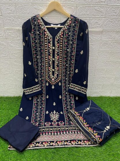 LAXURIA TRENDZ 1408 BLUE PAKISTANI KURTI ONLINE WHOLESALER - Image 2