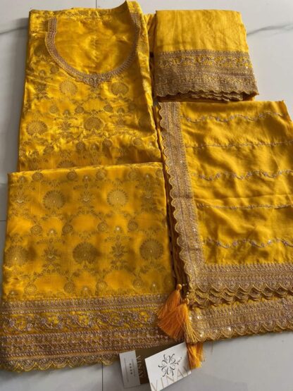 VINAY FASHION 66212 KULEESH KARVA DESIGNER SALWAR SUITS ONLINE SUPPLIER GOWN ONLINE SHOPPING, SALWAR KAMEEZ BEST PRICE, VINAY FASHION 66212 KULEESH KARVA  Suits, VINAY FASHION LLP