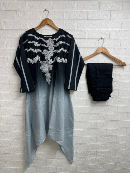 LAXURIA TRENDZ 1447 BLUE PAKISTANI KURTI AT BEST PRICE KURTIS BEST PRICE, KURTIS WHOLESALER, LAXURIA TRENDZ 1447 BLUE, PAKISTANI SUITS MANUFACTURER  FLORENT, LAXURIA TRENDZ, READYMADE KURTI, ZIAAZ DESIGNER