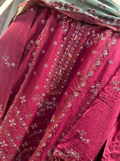 COSMOS AAYRA LUXURY LAWN 05 READYMADE PAKISTANI SUITS COSMOS AAYRA LUXURY LAWN 05 READYMADE PAKISTANI SUITS, SALWAR KAMEEZ BEST PRICE, SALWAR KAMEEZ ONINE, SALWAR KAMEEZ ONLINE  COSMOS FASHION, Pakistani Suits, Suits, ZIAAZ DESIGNS
