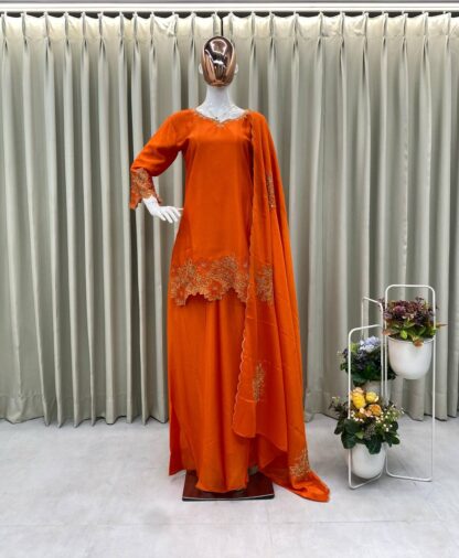 BE 317 DESIGNER TOP WITH PLAZZO AT WHOLESALE PRICE BE 317 DESIGNER TOP WITH PLAZZO AT WHOLESALE PRICE, BEST QUALITY PAKISTANI SUITS, ONLINE SHOPPING SUITS, SALWAR KAMEEZ WHOLESALER  Single, Suits