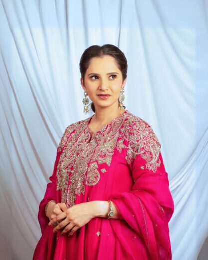 BE 319 PAKISTANI SALWAR KAMEEZ ONLINE BE 320 PAKISTANI SALWAR KAMEEZ ONLINE, BEST QUALITY PAKISTANI SUITS, ONLINE SHOPPING SUITS, SALWAR KAMEEZ WHOLESALER  Single, Suits