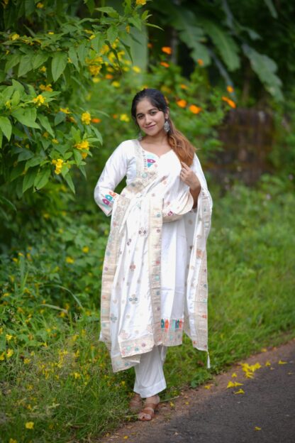 THE LIBAS COLLECTION WHITE BEUTIFUL HEAVY FULLY STITCHIED SUIT SET BEST QUALITY PAKISTANI SUITS, ONLINE SHOPPING SUITS, PAKISTANI SALWAR KAMEEZ, PAKISTANI SUITS AT MANUFACTURER PRICE, PAKISTANI SUITS BEST PRICE, PAKISTANI SUITS IN SURAT, PAKISTANI SUITS ONLINE SHOPPING, THE LIBAS COLLECTION WHITE, THE LIBAS COLLECTION WINE  LEHENGA CHOLI, Single, Suits, THE LIBAS COLLECTION