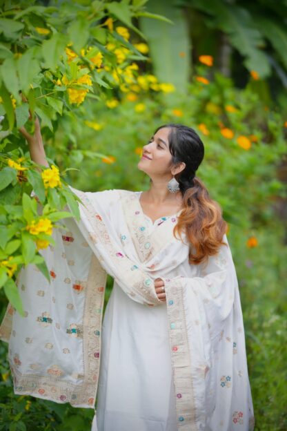 THE LIBAS COLLECTION WHITE BEUTIFUL HEAVY FULLY STITCHIED SUIT SET BEST QUALITY PAKISTANI SUITS, ONLINE SHOPPING SUITS, PAKISTANI SALWAR KAMEEZ, PAKISTANI SUITS AT MANUFACTURER PRICE, PAKISTANI SUITS BEST PRICE, PAKISTANI SUITS IN SURAT, PAKISTANI SUITS ONLINE SHOPPING, THE LIBAS COLLECTION WHITE, THE LIBAS COLLECTION WINE  LEHENGA CHOLI, Single, Suits, THE LIBAS COLLECTION