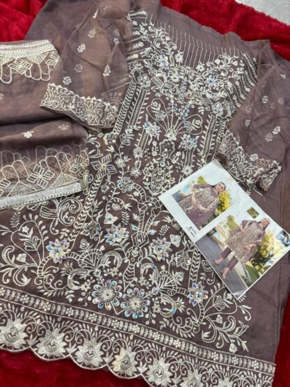 ZIAAZ DESIGNS 804 D SEMI STITCHED PAKISTANI SUITS ONLINE SUPPLIER - Image 2