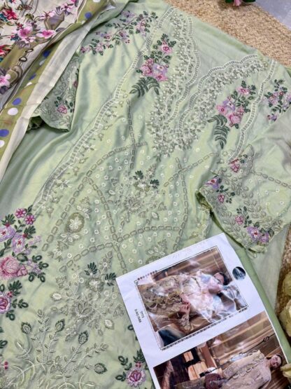 MEHBBOB TEX 1588 MARIA B EMB LAWN COLLECTION PAKISTANI SUITS ONLINE - Image 3