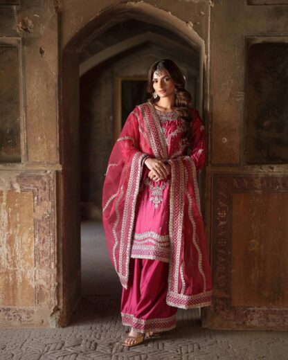 SRK 5251 TOP PLAZZO & DUPATTA WITH HEAVY EMBROIDERT WORK WHOLESALE