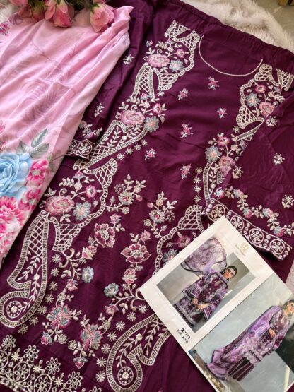 ZIAAZ DESIGNS 879 B SEMI STITCHED PAKISTANI SUITS ONLINE DESIGN 2025 - Image 2