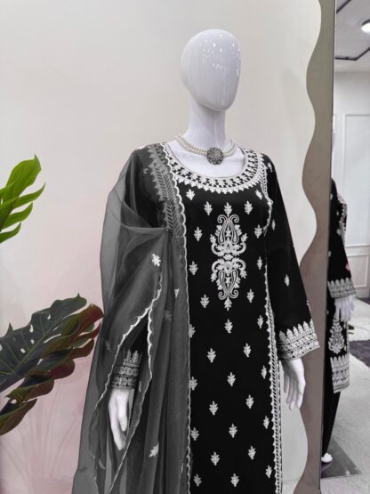 THE LIBAS COLLECTION 5861 BLACK SALWAR SUITS ONLINE WHOLESALE - Image 4