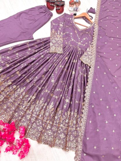 PD 1097 DESIGNER INDIAN GOWN WHOLESALER INDIA
