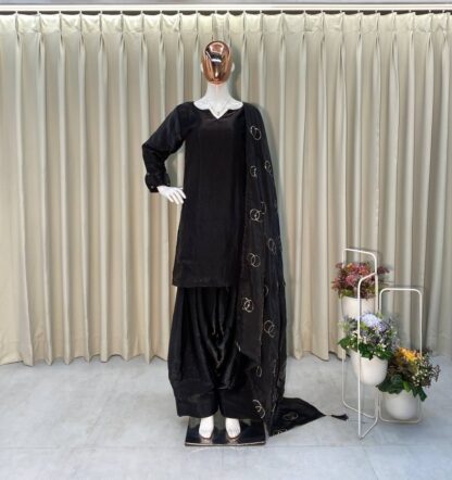 BE 341 FARSI BLACK SUIT FENDI SILK TOP AND PANT WITH DUPATTA WITH PRICE