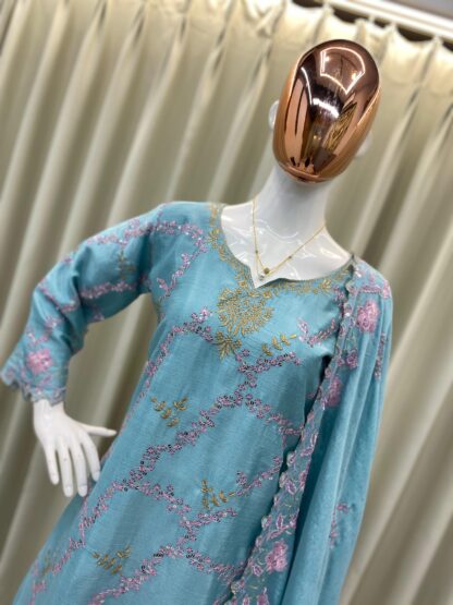 BE 350 KURTA PLAZZO AND DUPATTA SET ONLINE INDIA - Image 8