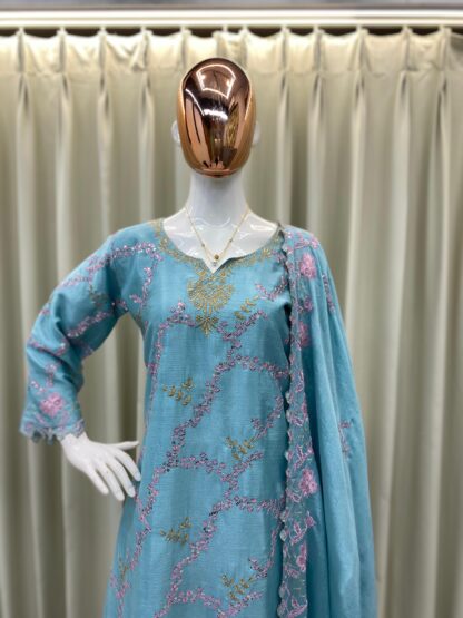 BE 350 KURTA PLAZZO AND DUPATTA SET ONLINE INDIA - Image 10