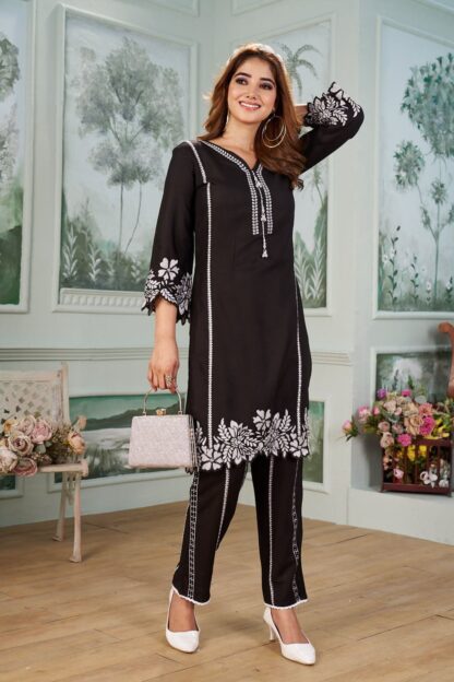 BE 353 EMBROIDERY WORK SALWAR SUITS ONLINE WHOLESALE - Image 8