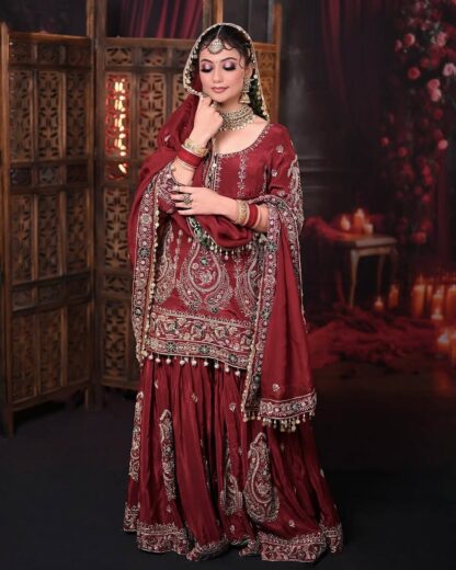 HEAVY READUYMADE PAKISTANI SUITS PD 1104 - Image 6