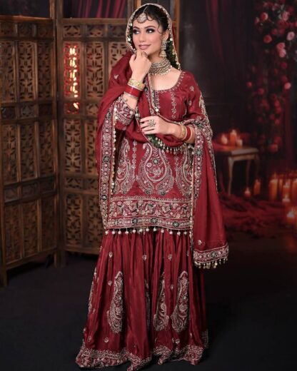 HEAVY READUYMADE PAKISTANI SUITS PD 1104 - Image 4