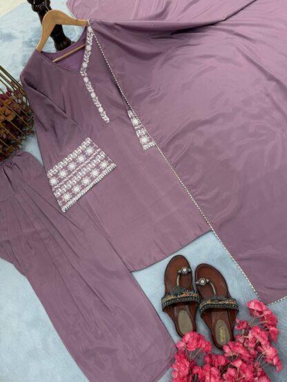 PD 1095 KURTIS WITH PLAZZO COLLLECTION - Image 5