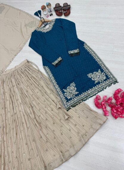 PD1106 SILK TOP LEHENGA & DUPATTA SET ONLINE WHOLESALE - Image 12