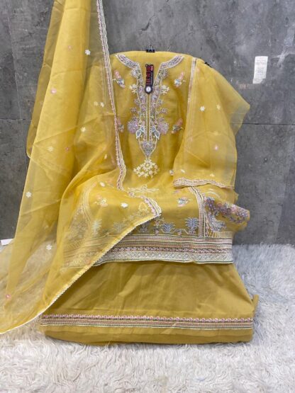 HOOR TEX QR 58 C PAKISTANI SUITS AT MANUFACTURER PRICE HOOR TEX QR 58 C PAKISTANI SUITS AT MANUFACTURER PRICE, ONLINE SHOPPING SUITS, PAKISTANI SALWAR KAMEEZ, PAKISTANI SUITS AT MANUFACTURER PRICE, PAKISTANI SUITS BEST PRICE, PAKISTANI SUITS MANUFACTURER IN SURAT, SALWAR KAMEEZ WHOLESALE  HOOR TEX, JIHAN, Pakistani Suits, Single, Suits