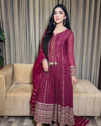 ZC 9020 DESIGNER PARTY WEAR GOWN AT BEST PRICE BEST QUALITY PAKISTANI SUITS, GOWN WHOLESALER, ONLINE SHOPPING SUITS, PAKISTANI SALWAR KAMEEZ, PAKISTANI SUITS AT MANUFACTURER PRICE, PAKISTANI SUITS IN SINGLE, PAKISTANI SUITS IN SURAT, PAKISTANI SUITS MANUFACTURER IN SURAT, PAKISTANI SUITS WHOLESALER FROM SURAT, SALWAR KAMEEZ WHOLESALE, WHOLESALE SUITS COLLECTION, ZC 9020  COSMOS FASHION, FEPIC ROSEMEEN, Pakistani Suits, SHREE FABS, Suits, ZAHA
