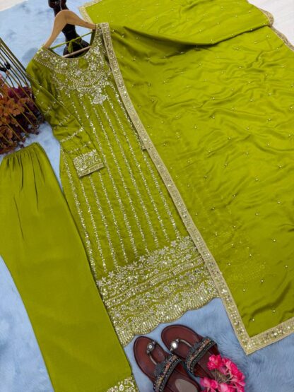 PD 1085 GREEN HEAVY PAKISTANI SUITS ONLINE SHOPPING - Image 6