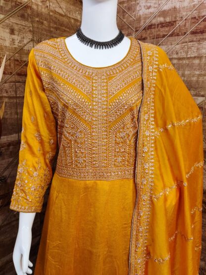 AASHIRWAD CREATION 9517 D NAVYA PREMIUM SILK SALWAR SUITS SUPPLIER - Image 2