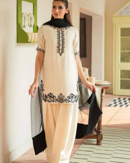 AD205 NATURAL CREPE TOP & FARSHI PLAZZO WITH DUPATTA FOR WOMEN AD205 NATURAL CREPE TOP & FARSHI PLAZZO, BEST QUALITY PAKISTANI SUITS, ONLINE SHOPPING SUITS, PAKISTANI SALWAR KAMEEZ, PAKISTANI SUITS AT MANUFACTURER PRICE, PAKISTANI SUITS BEST PRICE, PAKISTANI SUITS IN SURAT, PAKISTANI SUITS ONLINE SHOPPING  AD, ANAMSA, Gown, PLAZZO, READYMADE, Single, Suits, VRINDAVAN FASHION
