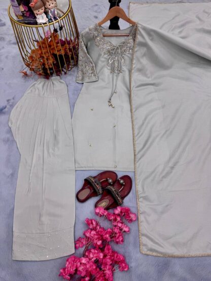 AD208 TOP & FARSHI PLAZZO WITH DUPATTA SET WHOLESALE AD195 GEORGETTE GOWN, AD208, BEST QUALITY PAKISTANI SUITS, ONLINE SHOPPING SUITS, PAKISTANI SALWAR KAMEEZ, PAKISTANI SUITS AT MANUFACTURER PRICE, PAKISTANI SUITS BEST PRICE, PAKISTANI SUITS IN SURAT, PAKISTANI SUITS ONLINE SHOPPING  AD, ANAMSA, Gown, PLAZZO, READYMADE, Single, Suits, VRINDAVAN FASHION