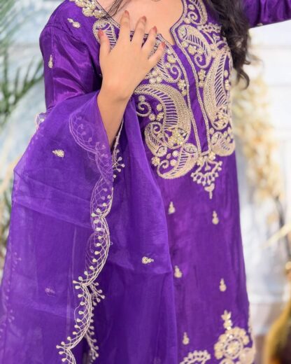 BE 352 WEDDING SEASON INDO WESTERN LEHENGA SET - Image 2