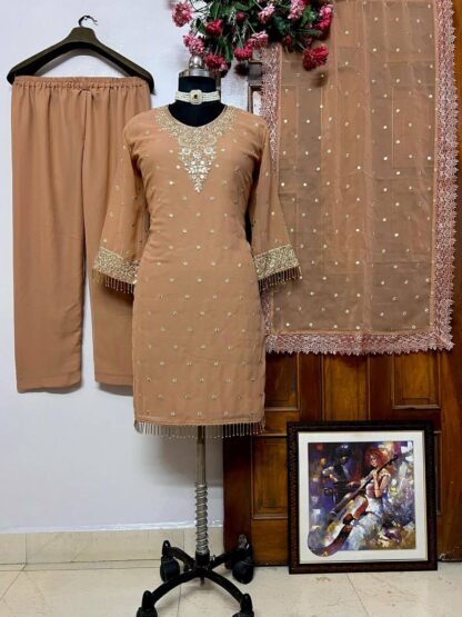 LC 1356 COCO GEORGETTE KURTI PANT SET ONLINE SUPPLIER - Image 4