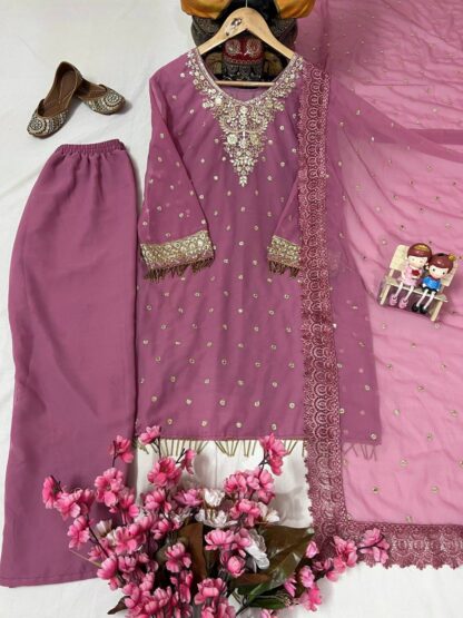 LC 1356 PEACH GEORGETTE KURTI PANT SET ONLINE WHOLESALE - Image 3