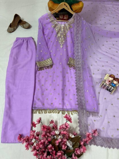 LC 1356 PURPLE GEORGETTE KURTI PANT SET FOR WOMEN - Image 2