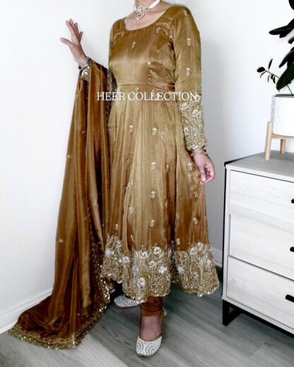 LC 1364 MUSTARD JIMMI CHU GOWN SET AT BEST PRICE IN SURAT - Image 6