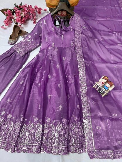 LC 1364 PURPLE JIMMI CHU GOWN SET WHOLESALE PRICE - Image 2