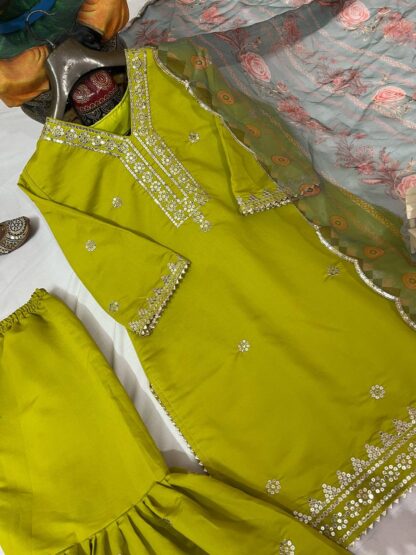 LC 1369 ROMAN SILK COTTON KURTI & SHARARA SET MANUFACTURER - Image 4
