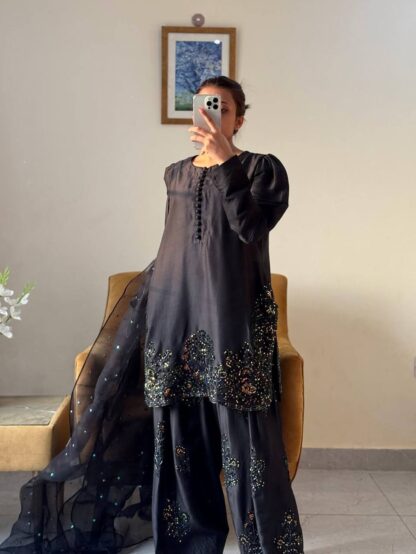 SRK 5267 PAKISTANI DESIGNER SUITS BEST QUALITY PAKISTANI SUITS, ONLINE SHOPPING SUITS, PAKISTANI SUITS AT MANUFACTURER PRICE, PAKISTANI SUITS LATEST COLLECTION, PAKISTANI SUITS WHOLESALE, PAKISTANI SUITS WHOLESALE DELHI, SRK 5267 PAKISTANI DESIGNER SUITS  Pakistani Suits, Salwar Kameez, Single, Suits