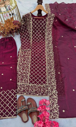 PD 1088 HEAVY PAKISTANI SUITS ONLINE SHOPPINGPD 1088 HEAVY PAKISTANI SUITS ONLINE SHOPPING