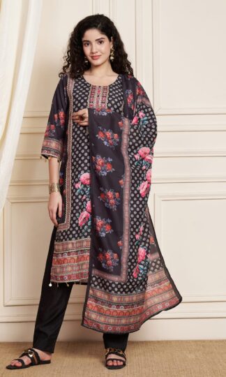BHAKTI KOHINOOR BLACK KURTISBHAKTI KOHINOOR BLACK KURTIS