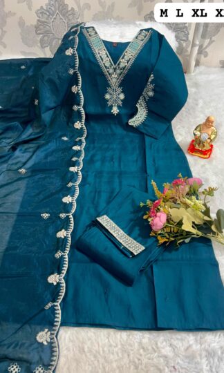 INDIA KURTIS LATEST COLLECTIONINDIA KURTIS LATEST COLLECTION