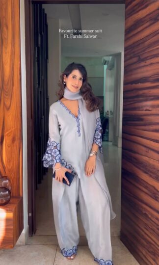 LADY LOOK 002 FARSHI SUITS WITH DUPATTALADY LOOK 002 FARSHI SUITS WITH DUPATTA