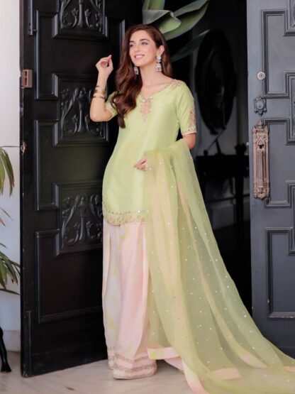 LADY LOOK 004 FARSHI SUITS AT BEST PRICE BEST QUALITY PAKISTANI SUITS, LADY LOOK 004 FARSHI SUITS AT BEST PRICE, ONLINE SHOPPING SUITS, PAKISTANI SALWAR KAMEEZ, PAKISTANI SUITS AT MANUFACTURER PRICE, PAKISTANI SUITS BEST PRICE, PAKISTANI SUITS IN SURAT  Pakistani Suits, PAKISTANI SUITS BRAND, PAKISTANI SUITS DESIGN, PAKISTANI SUITS FOR WOMEN, PAKISTANI SUITS IN INDIA, PAKISTANI SUITS ONLINE, PAKISTANI SUITS ONLINE INDIA, PAKISTANI SUITS SURAT, PAKISTANI WHOLESALE CLOTHES SUPPLIER, READYMADE, READYMADE PAKISTANI SUITS, Single, SINGLE PIECE PAKISTANI SUITS ONLINE, Suits, WHOLESALE PAKISTANI SUITS IN SURAT