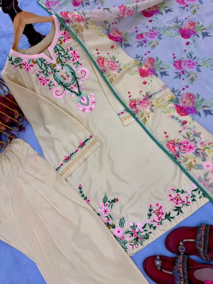 LADY LOOK 015 DESIGNER FARSHI PALAZZO COLLECTION BEST QUALITY PAKISTANI SUITS, LADY LOOK 015 DESIGNER FARSHI PALAZZO COLLECTION, ONLINE SHOPPING SUITS, PAKISTANI SALWAR KAMEEZ, PAKISTANI SUITS AT MANUFACTURER PRICE, PAKISTANI SUITS BEST PRICE, PAKISTANI SUITS IN SURAT  Pakistani Suits, PAKISTANI SUITS BRAND, PAKISTANI SUITS DESIGN, PAKISTANI SUITS FOR WOMEN, PAKISTANI SUITS IN INDIA, PAKISTANI SUITS ONLINE, PAKISTANI SUITS ONLINE INDIA, PAKISTANI SUITS SURAT, PAKISTANI WHOLESALE CLOTHES SUPPLIER, READYMADE, READYMADE PAKISTANI SUITS, Single, SINGLE PIECE PAKISTANI SUITS ONLINE, Suits, WHOLESALE PAKISTANI SUITS IN SURAT